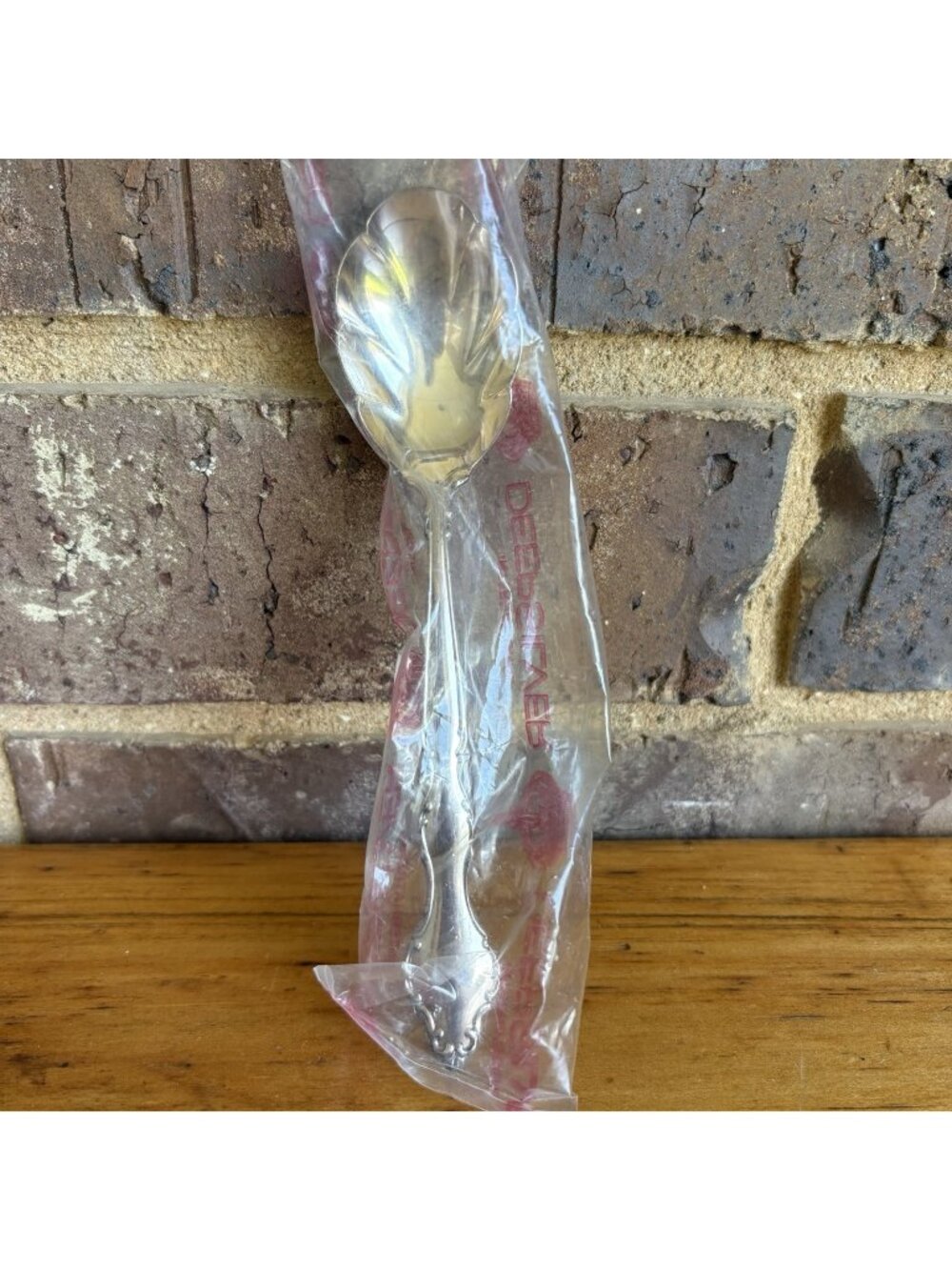 International Deepsilver Silver Plate Sugar Shell Serving Spoon NEW IN PKG